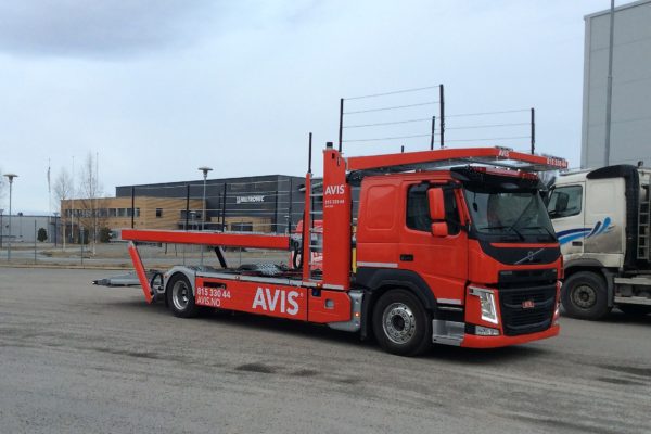 AVIS truck