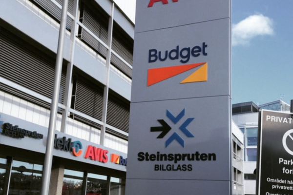 AVIS,Budget, Dekk1, Steinspruten